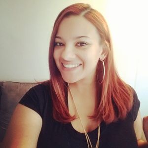 Meet your Posher, Whitney